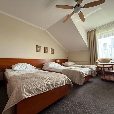 Hotel La Siesta & Medical Spa Ястшембя-Гура Экстерьер фото