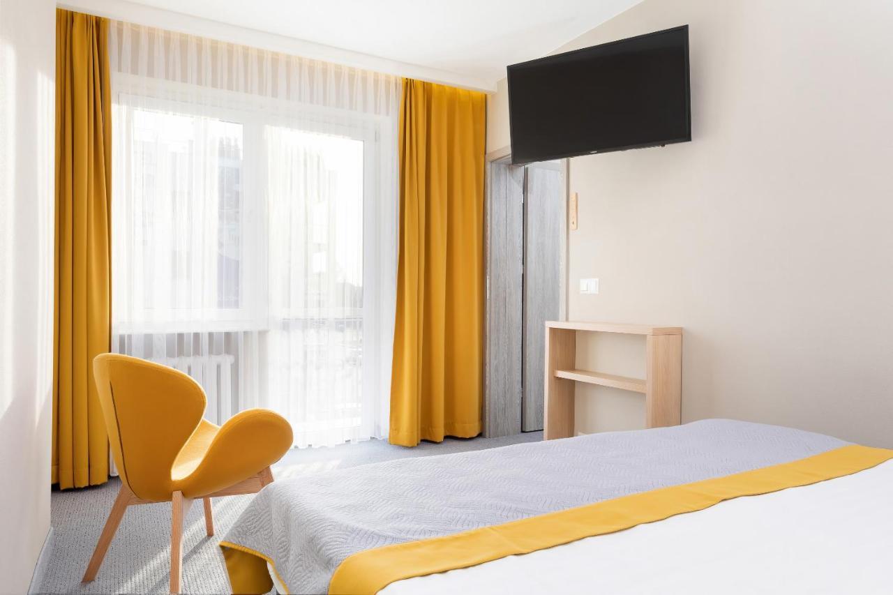 Hotel La Siesta & Medical Spa Ястшембя-Гура Экстерьер фото