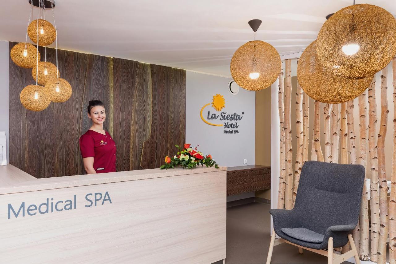 Hotel La Siesta & Medical Spa Ястшембя-Гура Экстерьер фото