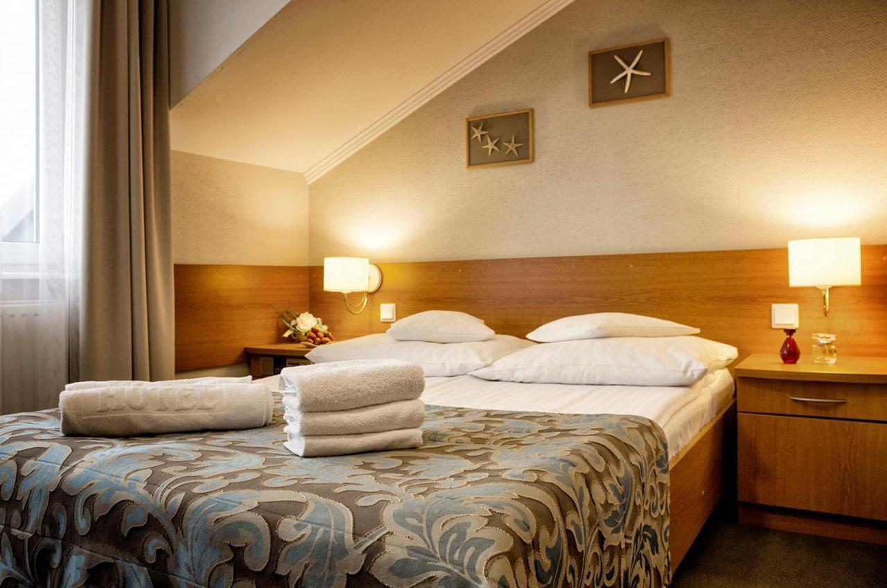 Hotel La Siesta & Medical Spa Ястшембя-Гура Экстерьер фото