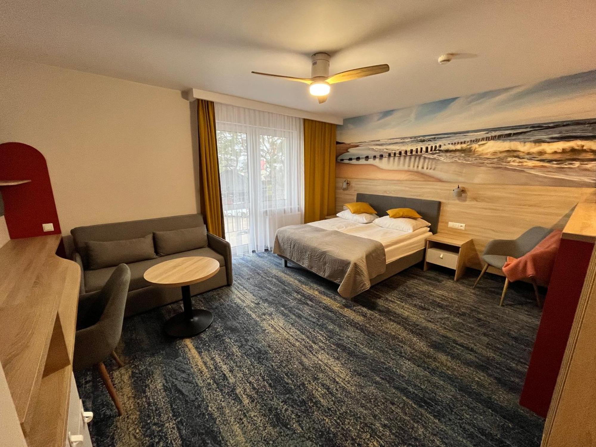Hotel La Siesta & Medical Spa Ястшембя-Гура Экстерьер фото