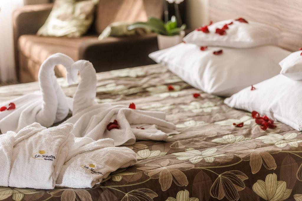 Hotel La Siesta & Medical Spa Ястшембя-Гура Экстерьер фото
