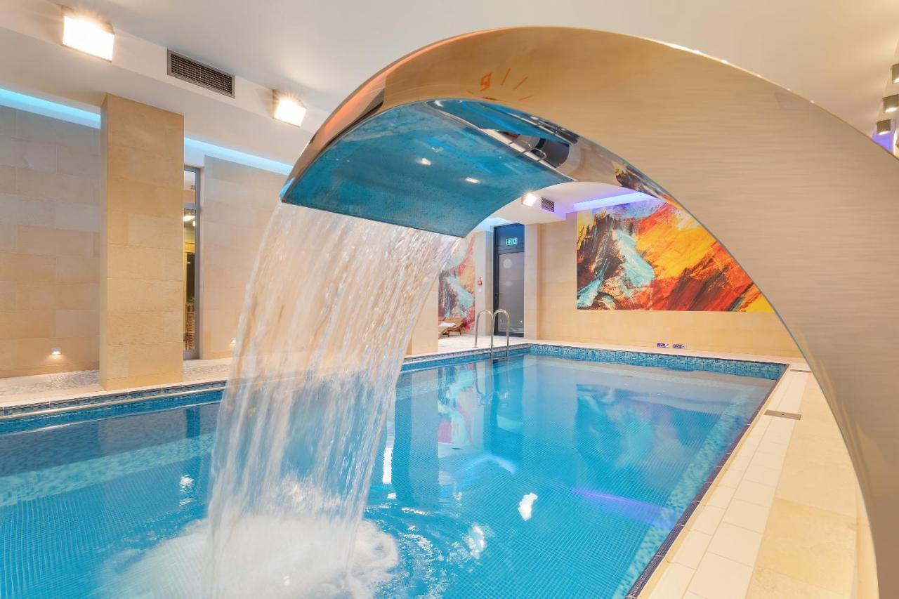 Hotel La Siesta & Medical Spa Ястшембя-Гура Экстерьер фото